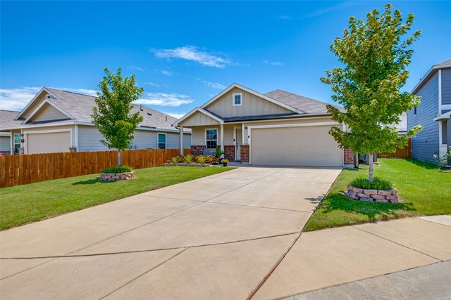 9218 Marilyn Place, Dallas, TX 75227
