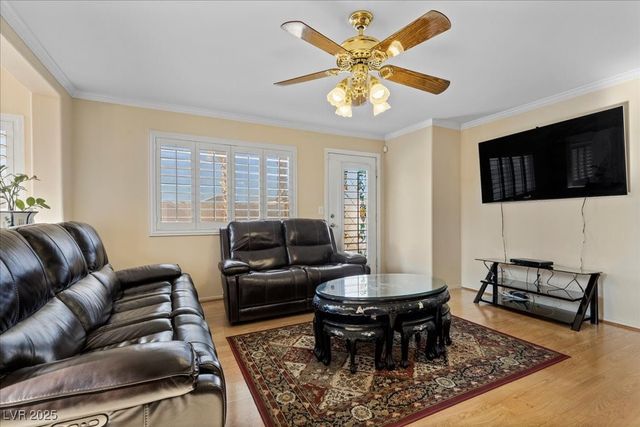 8973 Edgeworth Place, Las Vegas, NV 89123