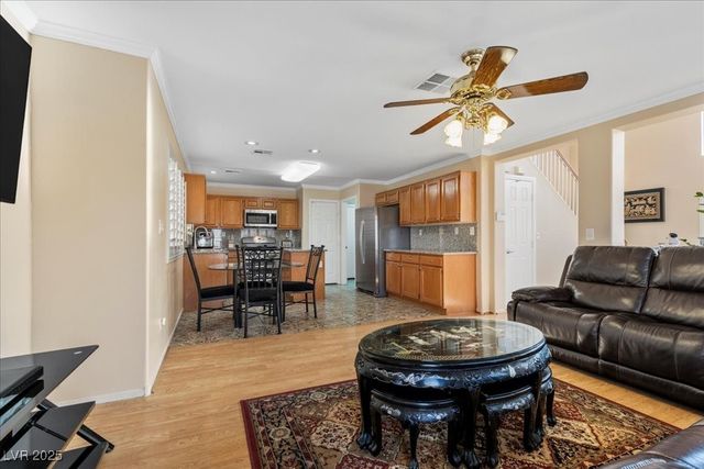8973 Edgeworth Place, Las Vegas, NV 89123