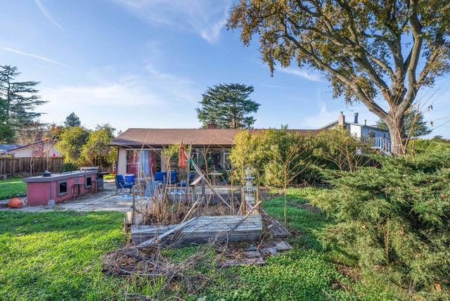 457 Nora Ct, Walnut Creek, CA 94597