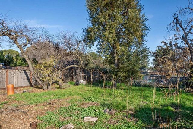 457 Nora Ct, Walnut Creek, CA 94597