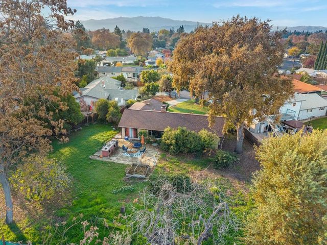 457 Nora Ct, Walnut Creek, CA 94597
