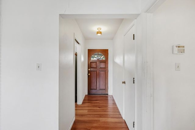 457 Nora Ct, Walnut Creek, CA 94597