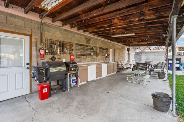 333 E 6990 S, Midvale, UT 84047