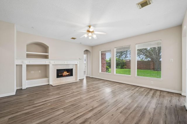 5807 Bayberry Way, Sugar Land, TX 77479
