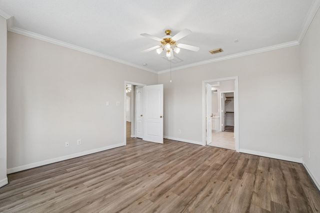 5807 Bayberry Way, Sugar Land, TX 77479