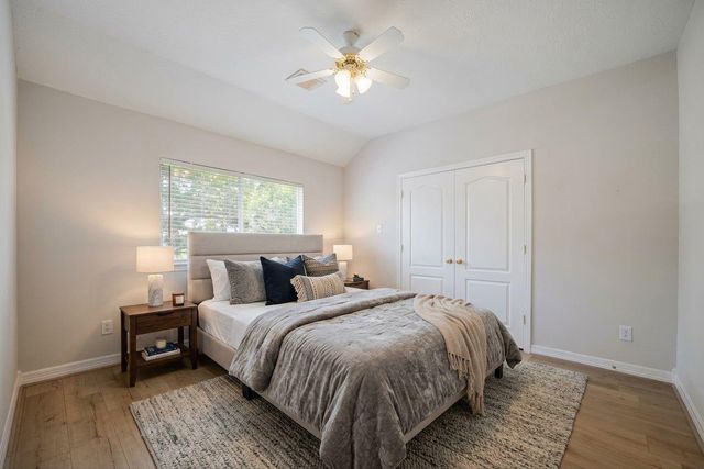 5807 Bayberry Way, Sugar Land, TX 77479