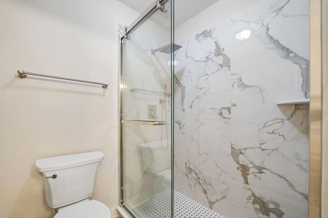5807 Bayberry Way, Sugar Land, TX 77479
