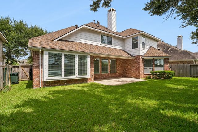 5807 Bayberry Way, Sugar Land, TX 77479