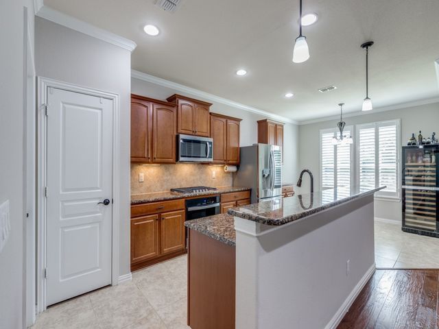 7025 Marsalis Lane, Frisco, TX 75036