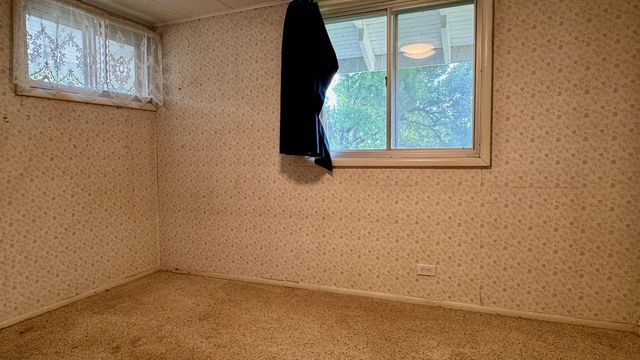 112 7th Avenue S, Moorhead, MN 56560