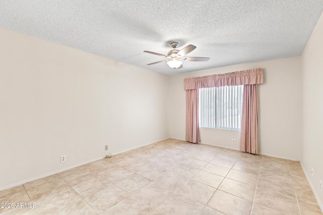9821 W ORAIBI Drive, Peoria, AZ 85382