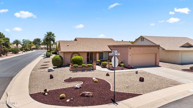 9821 W ORAIBI Drive, Peoria, AZ 85382