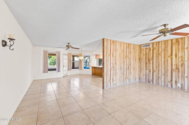 9821 W ORAIBI Drive, Peoria, AZ 85382
