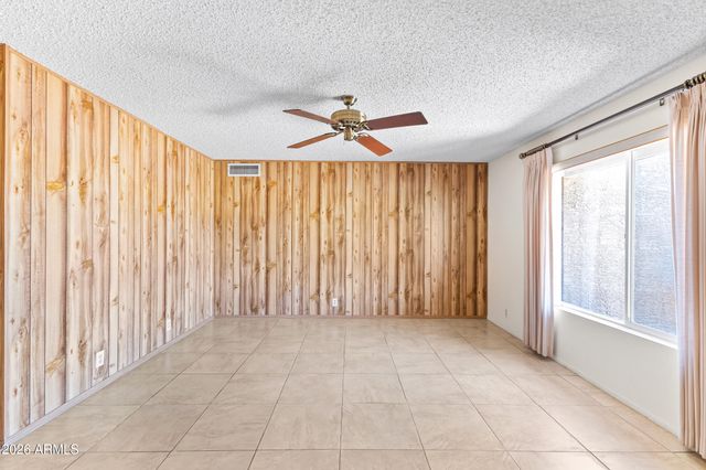 9821 W ORAIBI Drive, Peoria, AZ 85382