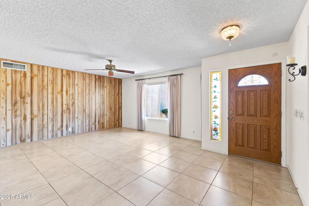 9821 W ORAIBI Drive, Peoria, AZ 85382 — photo 5