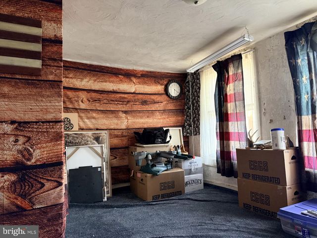 17 E MARKET ST, Jonestown, PA 17038