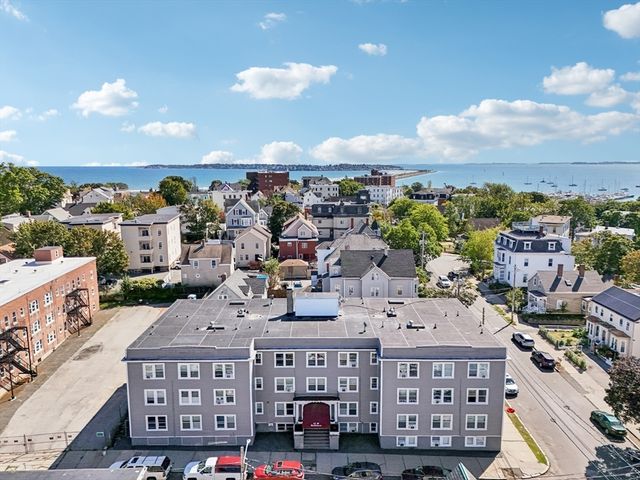 42 W Baltimore St 22, Lynn, MA 01902