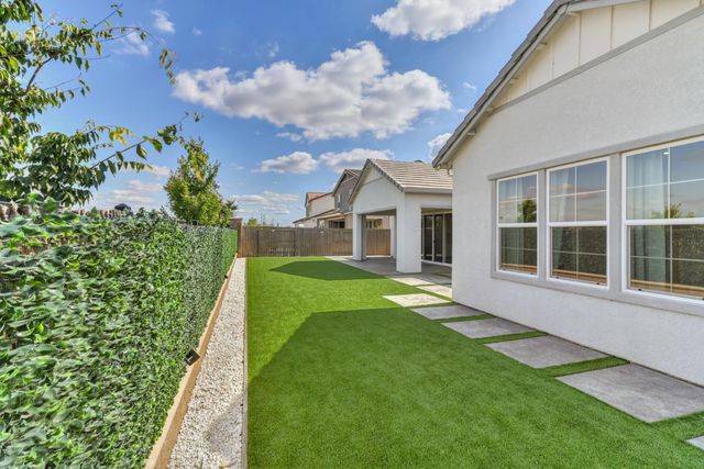 7606 Afonso Way, Elk Grove, CA 95757