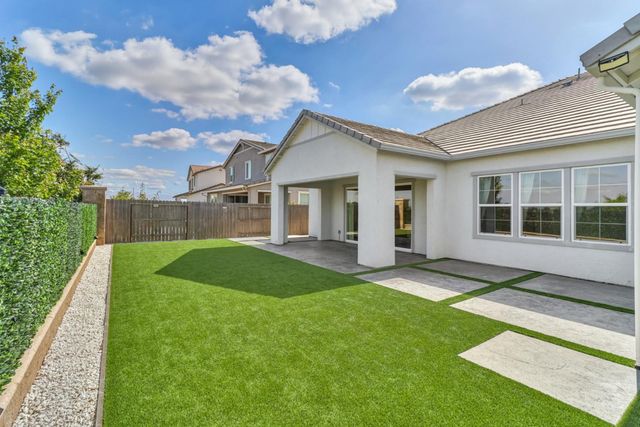 7606 Afonso Way, Elk Grove, CA 95757