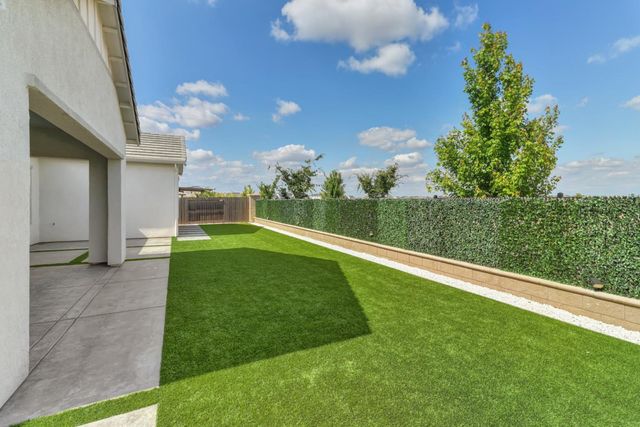 7606 Afonso Way, Elk Grove, CA 95757