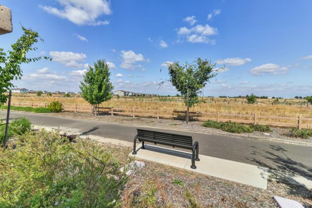 7606 Afonso Way, Elk Grove, CA 95757