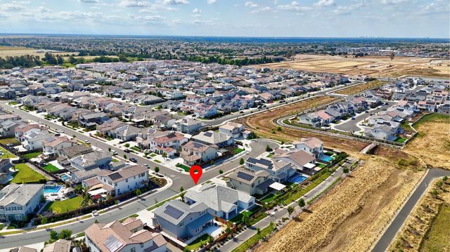 7606 Afonso Way, Elk Grove, CA 95757