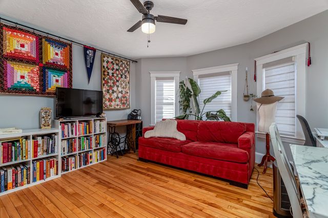 431 Massasoit Rd 2, Worcester, MA 01604