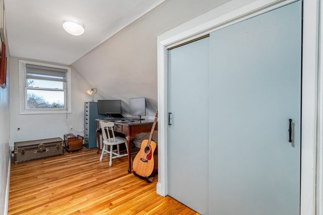 431 Massasoit Rd 2, Worcester, MA 01604