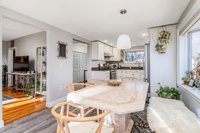 431 Massasoit Rd 2, Worcester, MA 01604