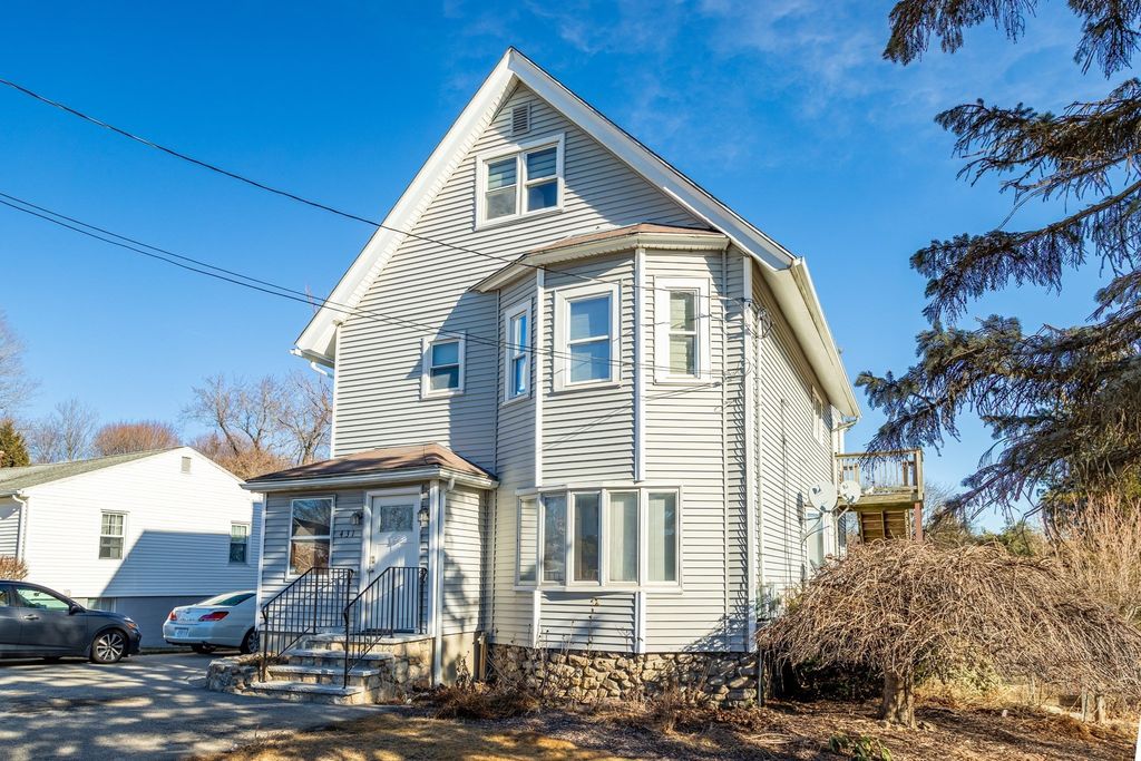 431 Massasoit Rd 2, Worcester, MA 01604
