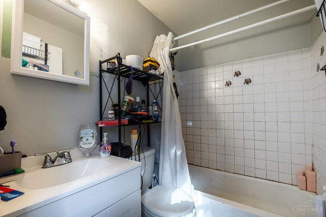 440 Warner Street, Cincinnati, OH 45219