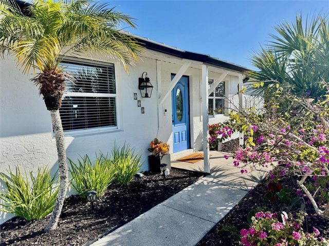 118 ROTONDA CIRCLE, Rotonda West, FL 33947