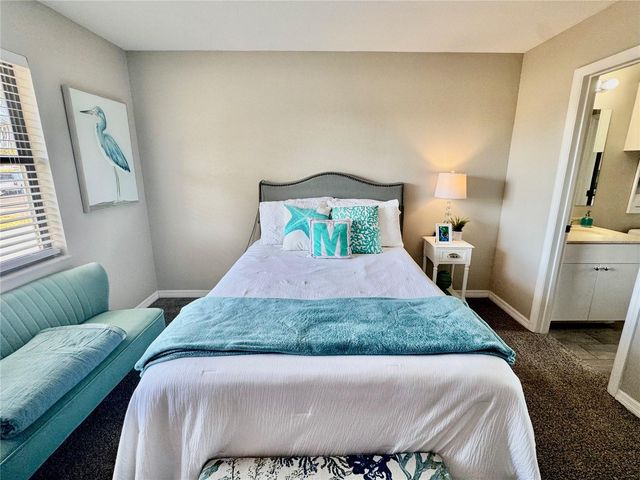 118 ROTONDA CIRCLE, Rotonda West, FL 33947