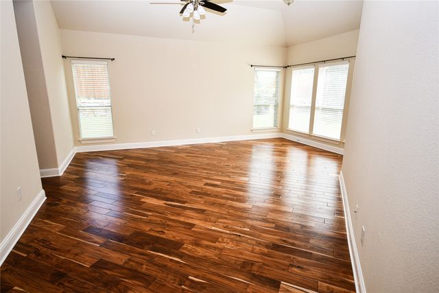 2415 Green Meadow Drive, Sachse, TX 75048