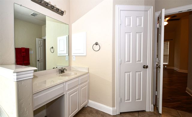 2415 Green Meadow Drive, Sachse, TX 75048