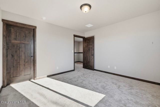 673 W MONASHEE LN, Hayden, ID 83835