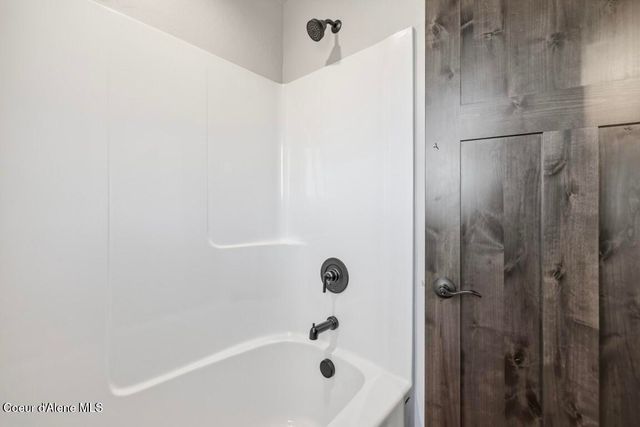 673 W MONASHEE LN, Hayden, ID 83835