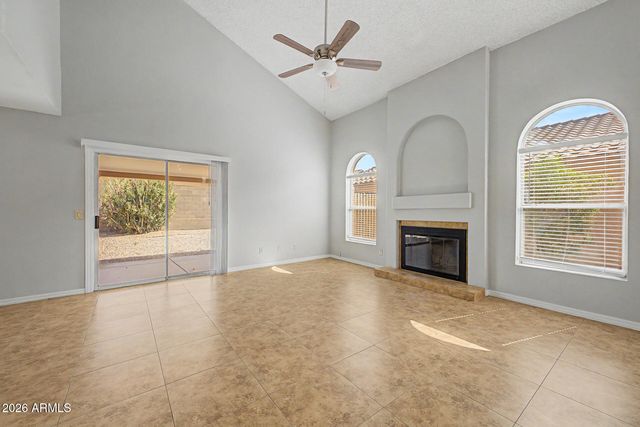 2922 E WOODLAND Drive, Phoenix, AZ 85048