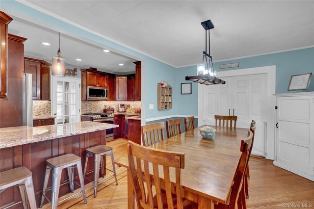 2889 Arnold Avenue, Oceanside, NY 11572