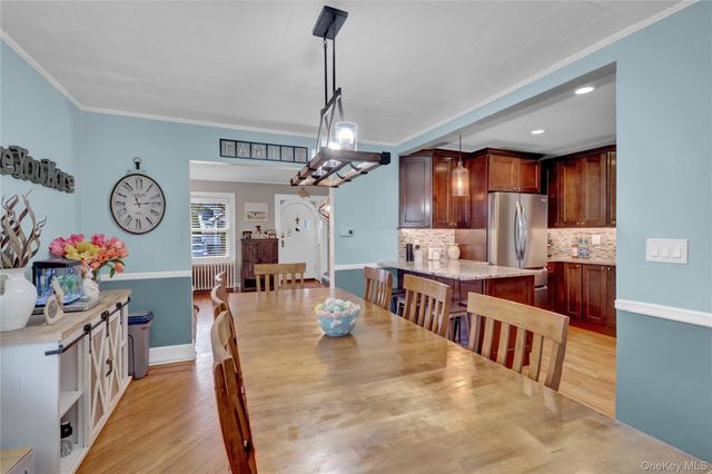 2889 Arnold Avenue, Oceanside, NY 11572