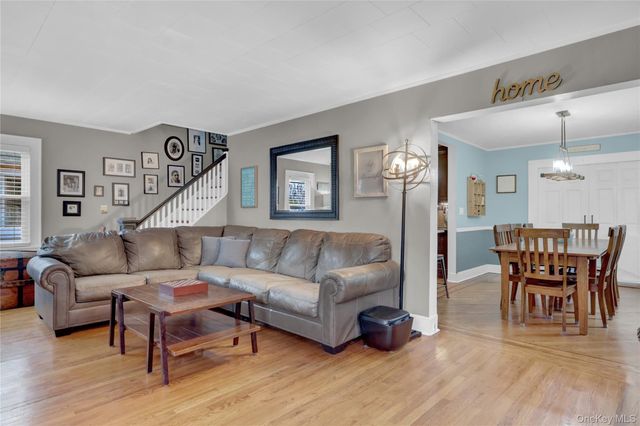 2889 Arnold Avenue, Oceanside, NY 11572