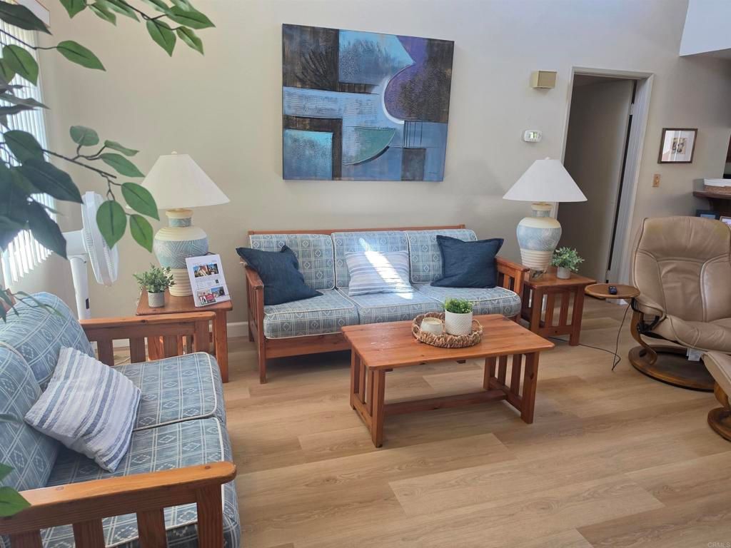 321 N Melrose Drive B, Vista, CA 92083 — photo 3