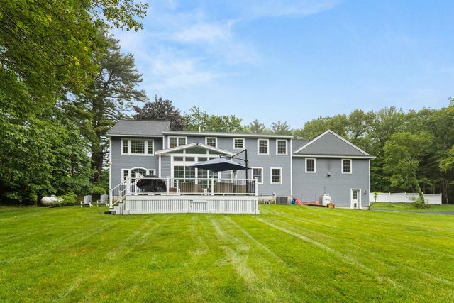 23 Rockrimmon Road, North Hampton, NH 03862