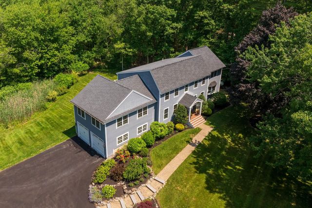 23 Rockrimmon Road, North Hampton, NH 03862