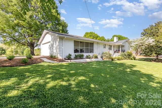 1041 Brawley School Road, Mooresville, NC 28117