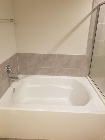 6811 Green Embers Lane, Richmond, TX 77469