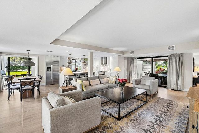 3954 Quail Ridge Drive N Egret, Boynton Beach, FL 33436