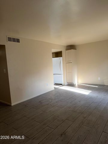 7126 N 19th Avenue 218, Phoenix, AZ 85021