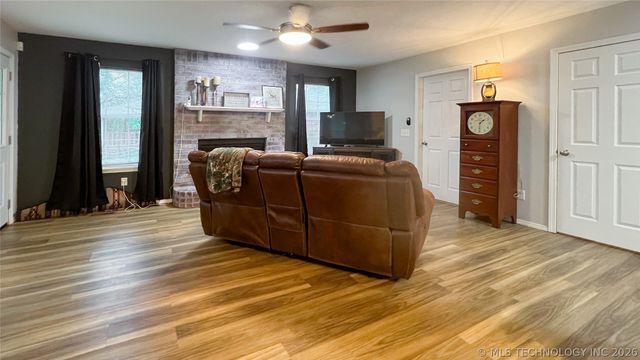 3610 Magnolia Drive, Sand Springs, OK 74063